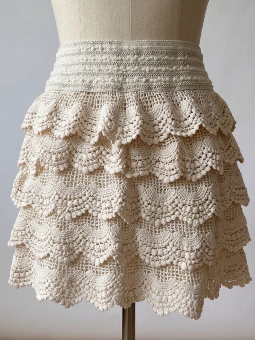 India Boutique Crochet Lace Layered Tiered Mini Skirt
Cream Boho OS